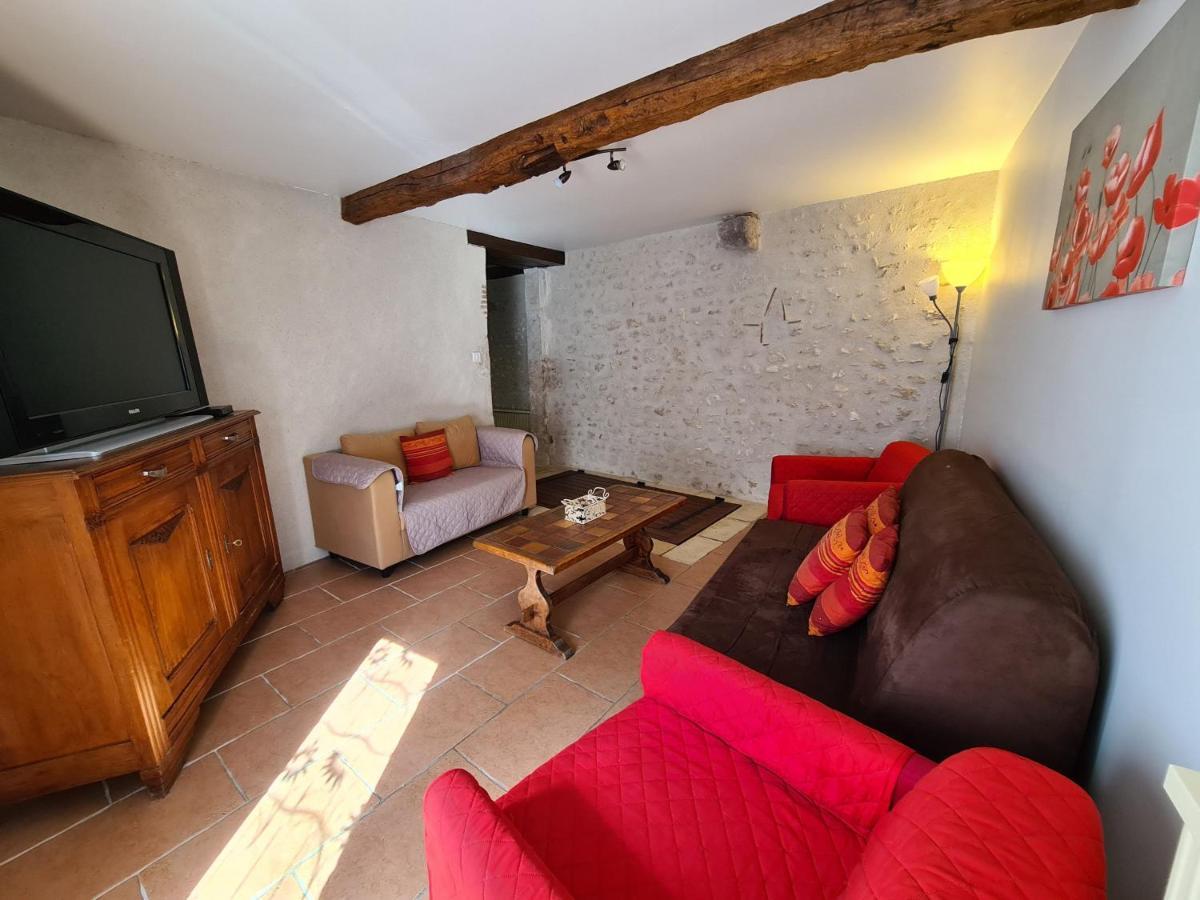 Gite 4 Pers. Avec Terrasse Privative Entre Sologne Et Chateaux De La Loire - Fr-1-590-36 Clery-Saint-Andre ภายนอก รูปภาพ